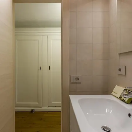 Castelvecchio - Palazzo Canossa Apartment