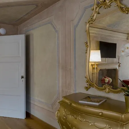 Castelvecchio - Palazzo Canossa Apartment Verona