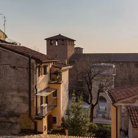 Appartamento Castelvecchio - Palazzo Canossa *